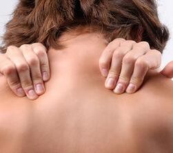 Signs and symptoms of thoracic osteochondrosis